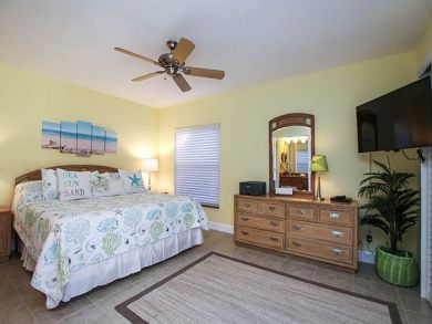 2 Bedroom Vacation Condo Direct Gulf Front